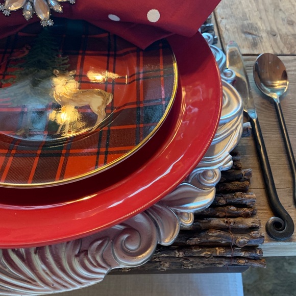 Pottery Barn Plate Chargers Holiday Christmas - Picture 2 of 8